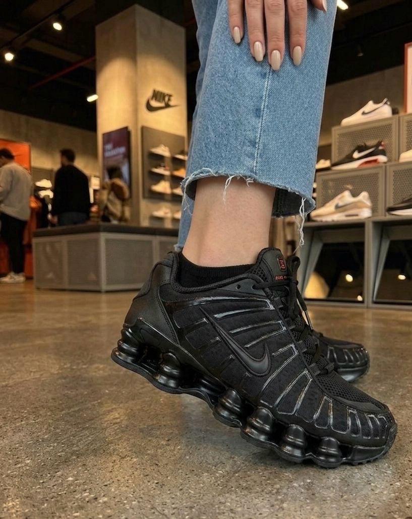 NIKE SHOX TL Black Женски Маратонки