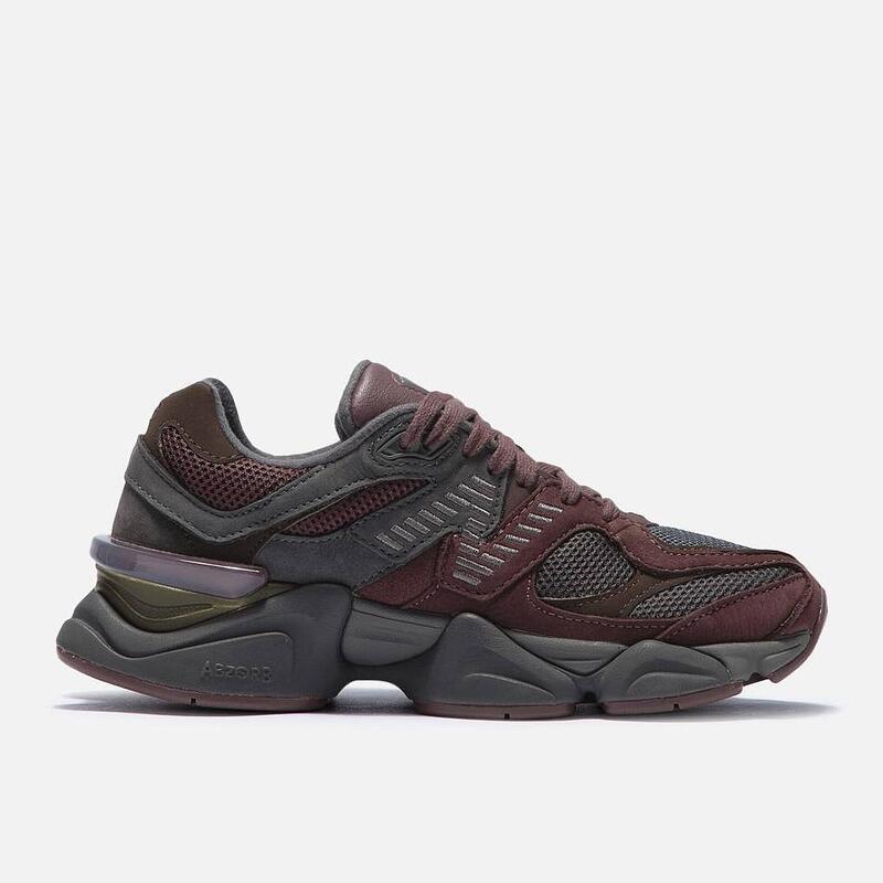 NEW BALANCE 9060 Женски Обувки