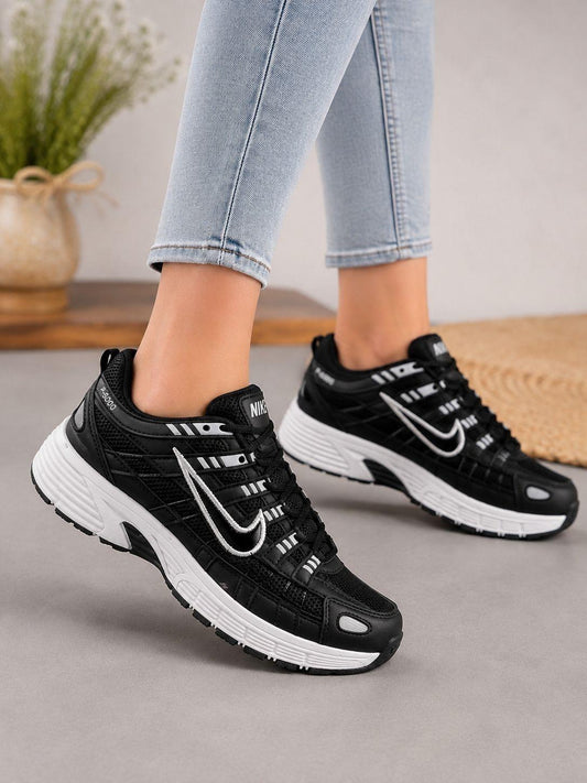 Nike P-6000 Женски Обувки Черни